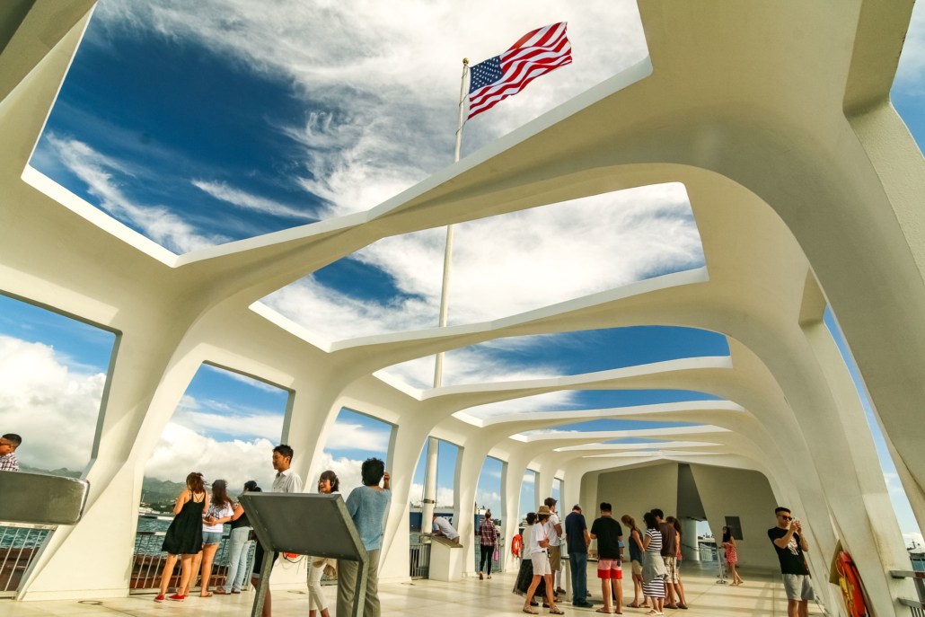 Arizona-Memorial-Visitors-and-Flag-Pearl-Harbor-Oahu-1030x687