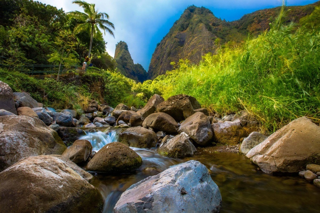 central-maui-and-iao-valley-hawaii-1030x686